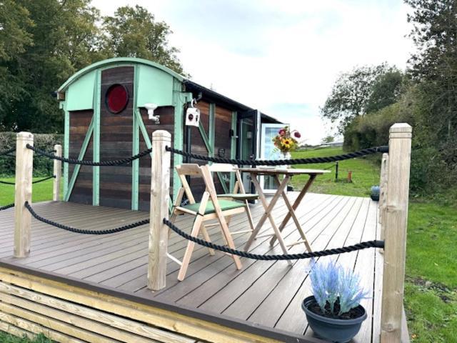 Ted'S Shed Apartment Bishop Auckland Exterior foto